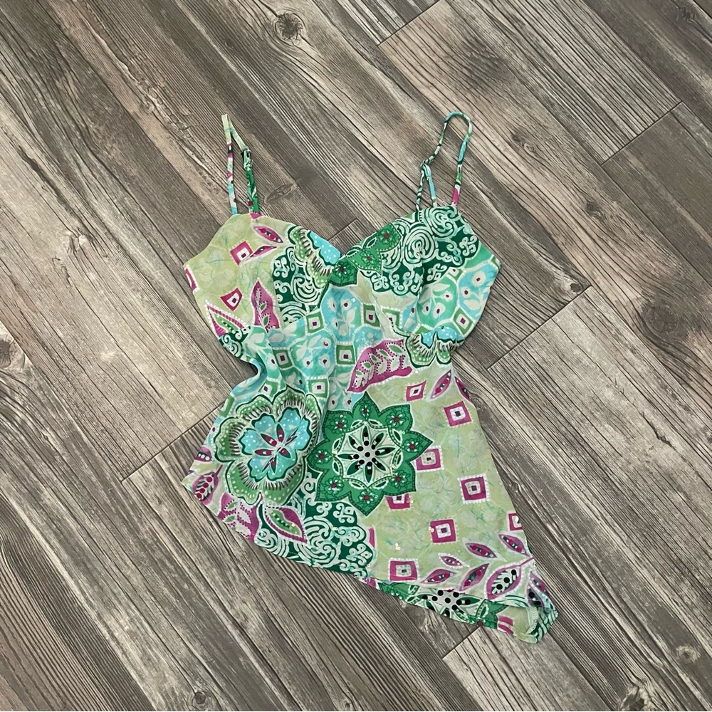 Vintage Floral Patterned Spaghetti Strap Top